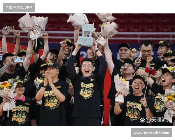 CBA赛季强势来袭,谁能打破纪录? CBA赛季强势来袭,谁能打破纪录?