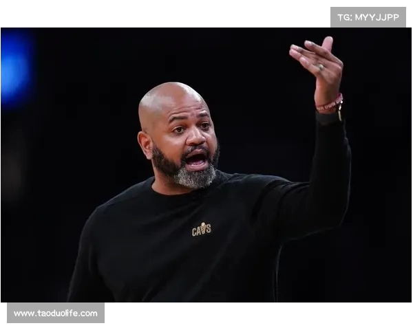 活塞教练蒙蒂薪资惊人:一年美元,超过NBA顶薪球员的背后真相(活塞主教练) 活塞教练蒙蒂薪资惊人:一年美元,超过NBA顶薪球员的背后真相(活塞主教练)