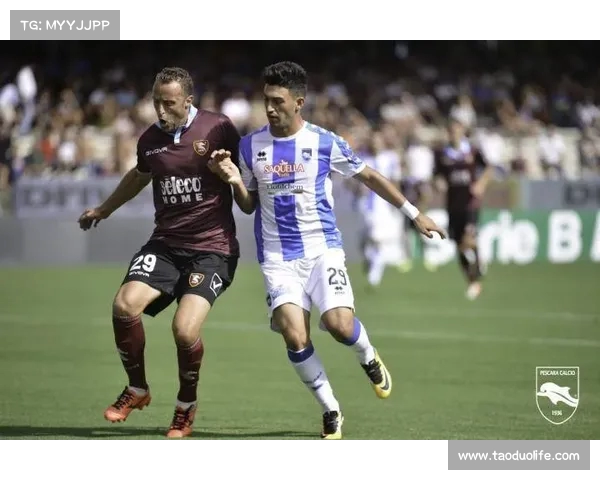 意大利杯雷吉纳大胜佩斯卡拉德利奥帽子戏法