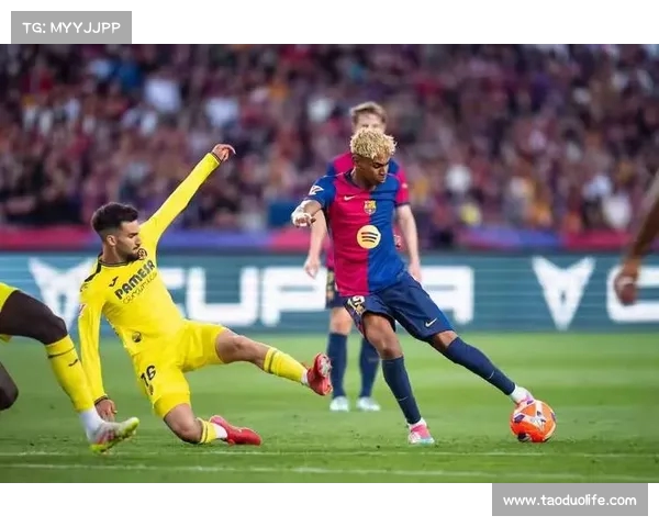 西甲比利亚雷亚尔主场大胜皇家贝蒂斯